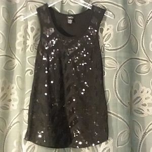 5 for $20! Rue21 Black Sequin Sleeveless T…